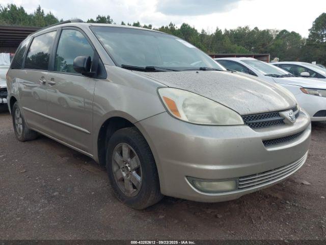  Salvage Toyota Sienna