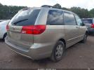 Toyota Sienna Xle Image 3