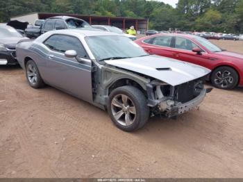  Salvage Dodge Challenger