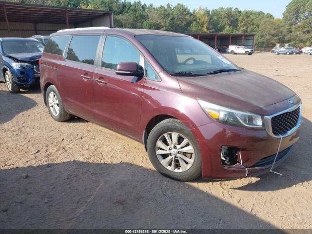  Salvage Kia Sedona