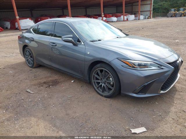  Salvage Lexus Es