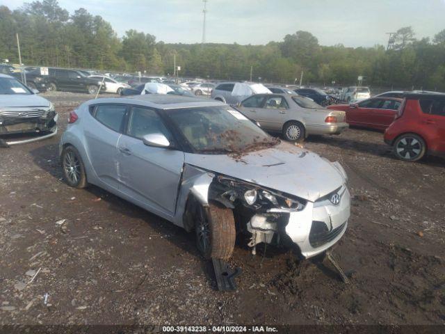  Salvage Hyundai VELOSTER