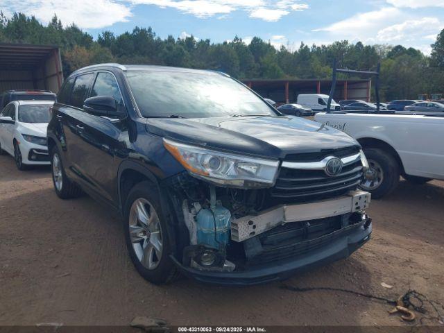  Salvage Toyota Highlander