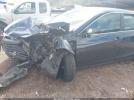 Toyota Camry Le Image 17