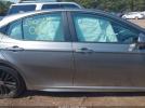Toyota Camry Se Image 6