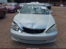 Toyota Camry Le Image 8