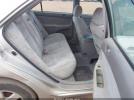 Toyota Camry Le Image 7