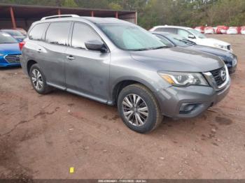  Salvage Nissan Pathfinder