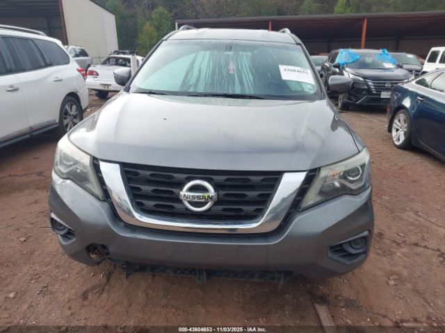 Nissan Pathfinder S Image 8