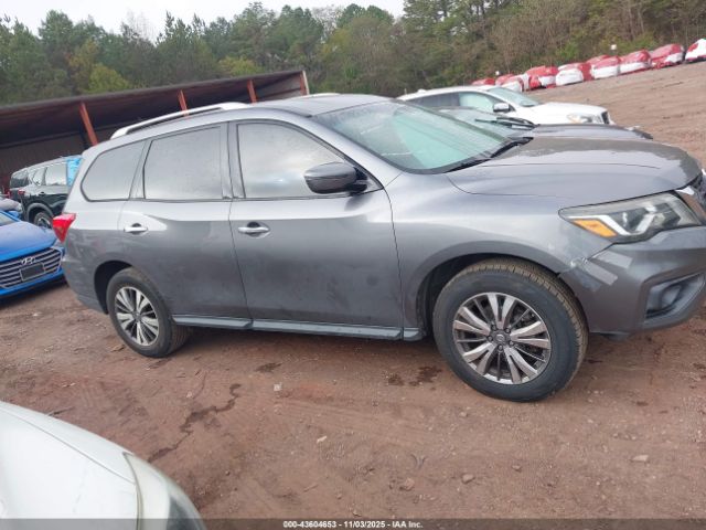 Nissan Pathfinder S Image 11