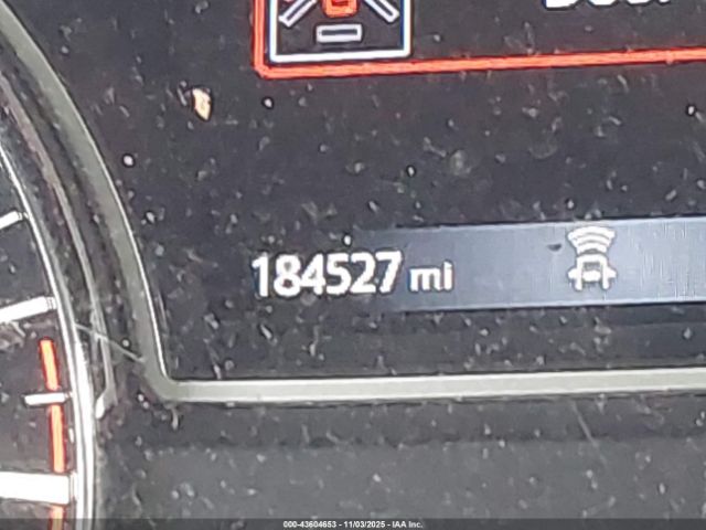 Nissan Pathfinder S Image 14