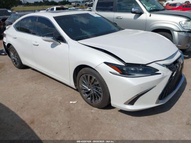  Salvage Lexus Es