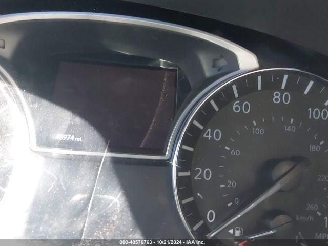 Nissan Pathfinder S 4wd Image 6