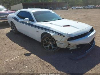  Salvage Dodge Challenger