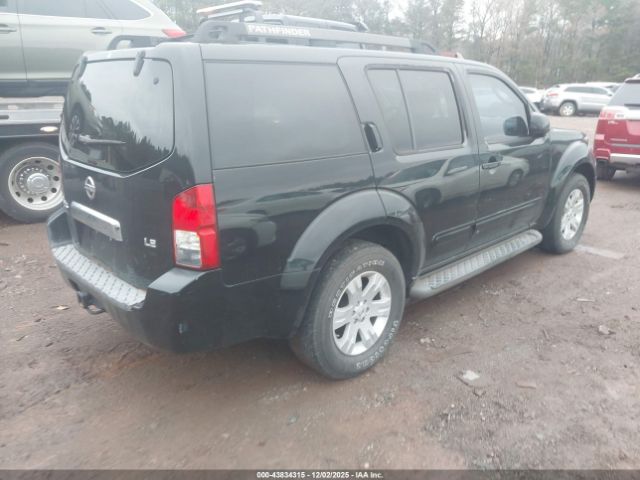 Nissan Pathfinder Le Image 3