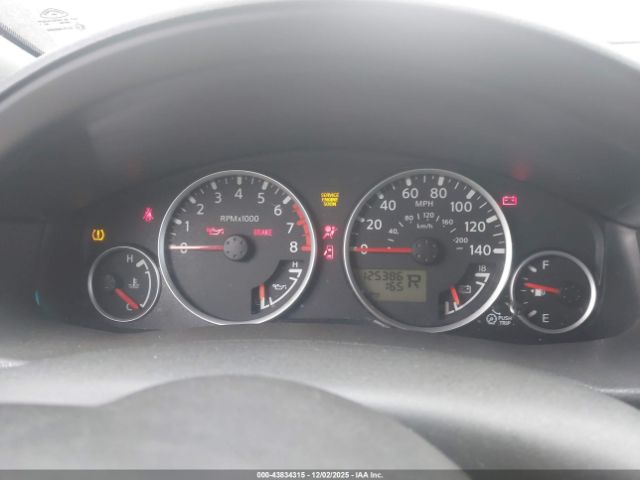 Nissan Pathfinder Le Image 7