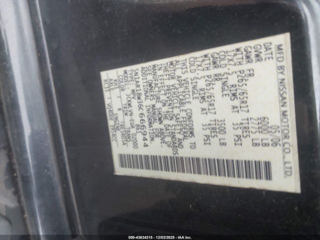 Nissan Pathfinder Le Image 8