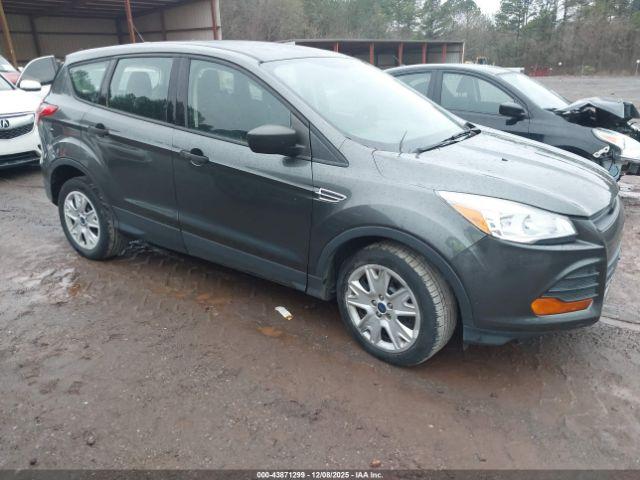  Salvage Ford Escape