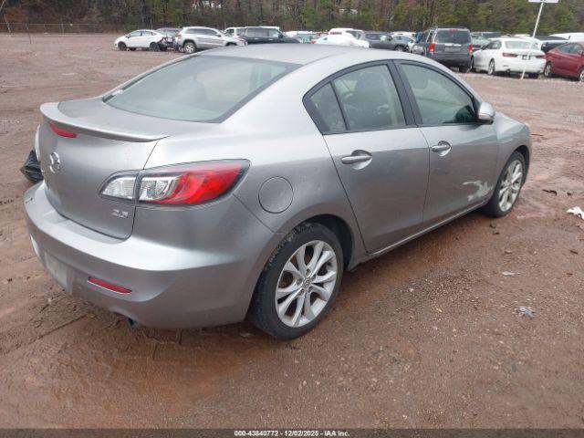 Mazda Mazda3 S Sport Image 4