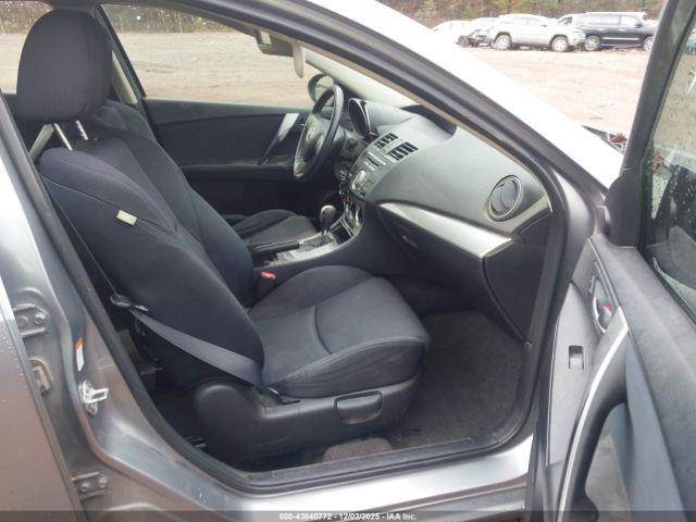 Mazda Mazda3 S Sport Image 6