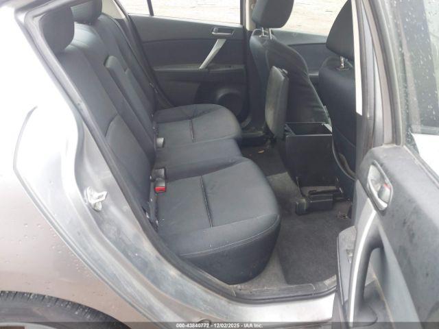 Mazda Mazda3 S Sport Image 8