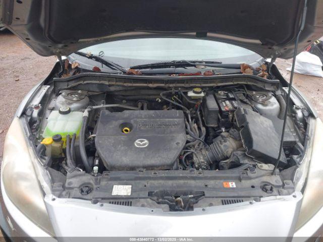 Mazda Mazda3 S Sport Image 9