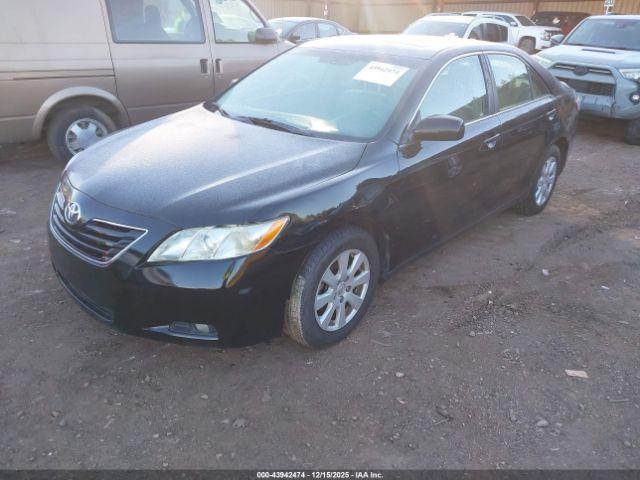 Toyota Camry Xle Image 3