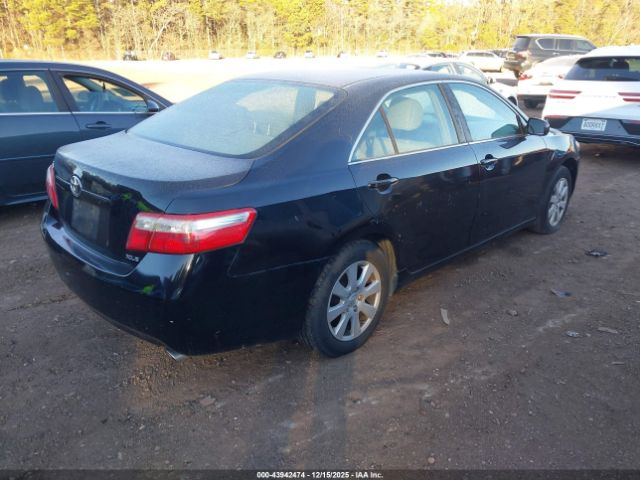 Toyota Camry Xle Image 11