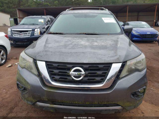 Nissan Pathfinder Sl Image 2