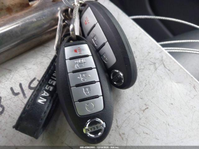 Nissan Pathfinder Sl Image 8