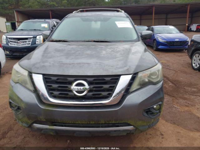 Nissan Pathfinder Sl Image 16