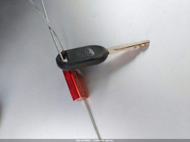 Ford Explorer Image 7