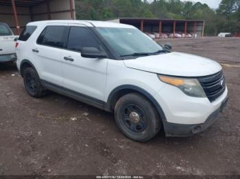 Salvage Ford Utility Police Intercepto