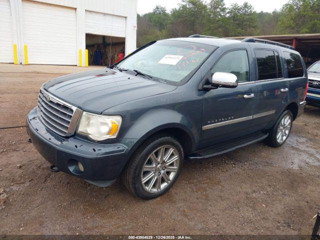 Chrysler Aspen Limited Image 11