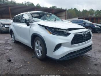  Salvage Toyota Highlander