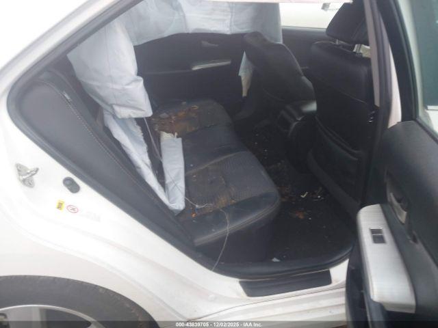 Toyota Camry Se Image 5