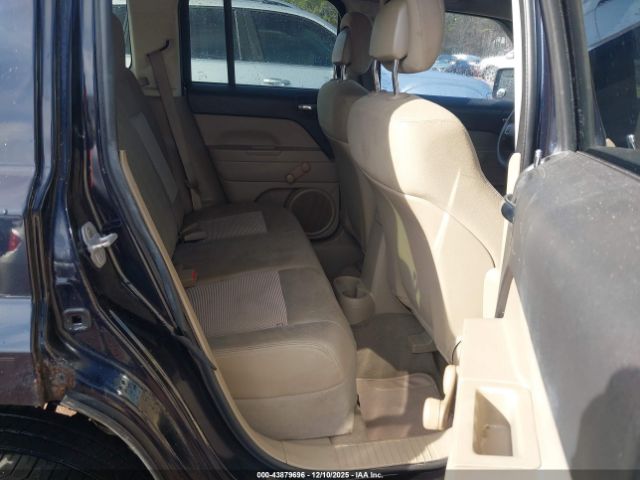 Jeep Patriot Sport Image 11