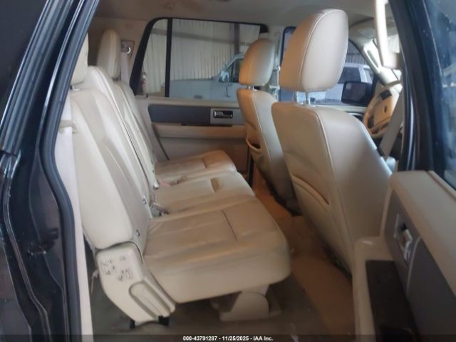 Ford Expedition Xlt Image 9