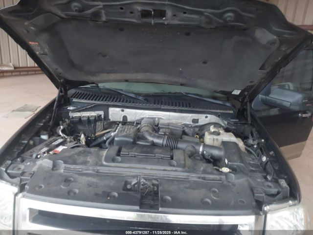 Ford Expedition Xlt Image 6