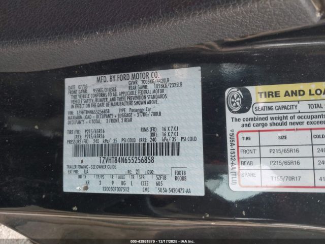 Ford Mustang Image 7