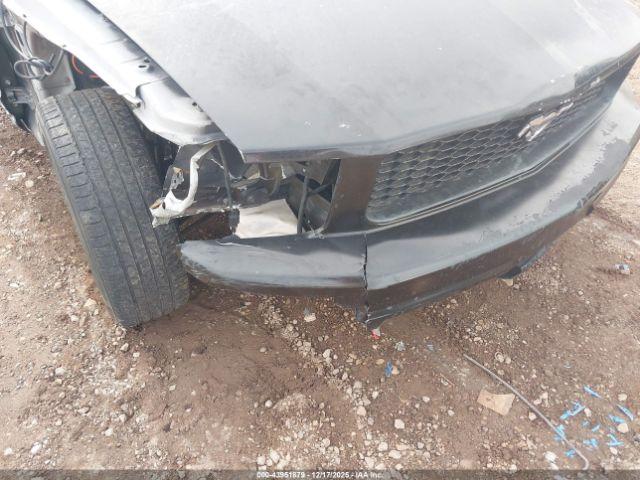 Ford Mustang Image 13