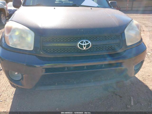 Toyota RAV4 Image 3