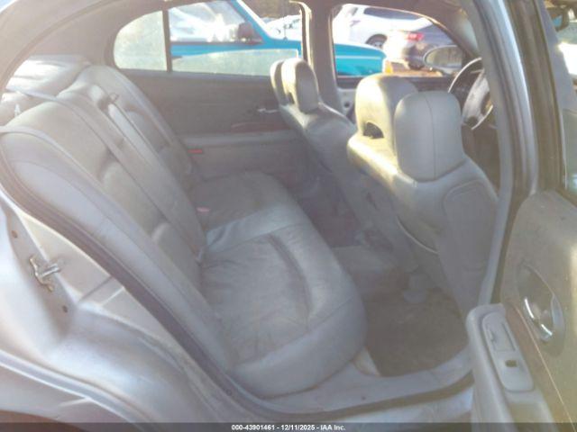 Buick LeSabre Limited Image 10