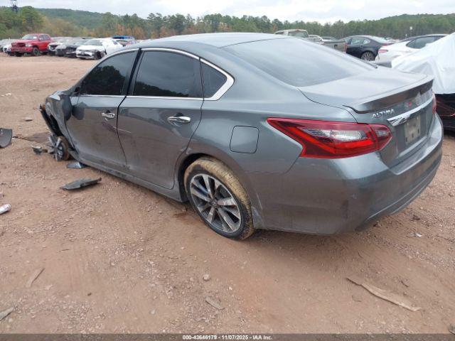 Nissan Altima 2.5 Sr Image 3