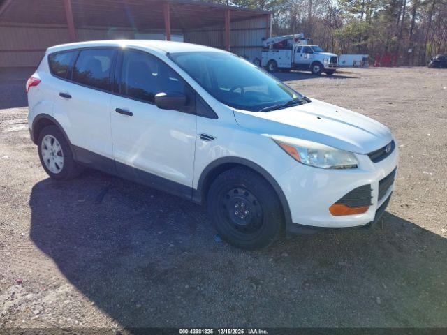  Salvage Ford Escape