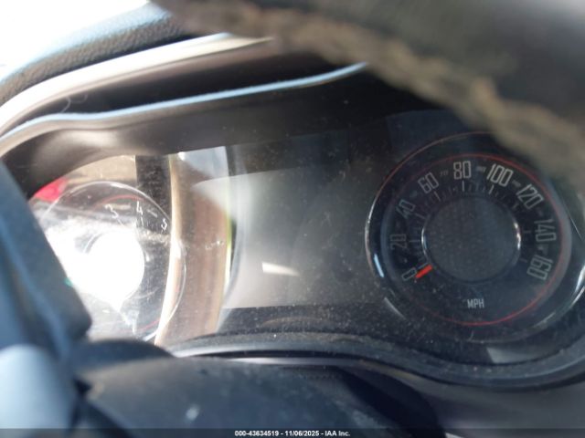 Dodge Challenger Sxt Image 6