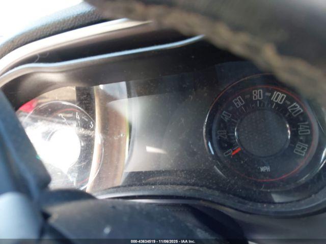 Dodge Challenger Sxt Image 6