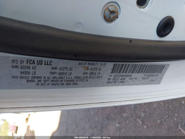 Dodge Challenger Sxt Image 8