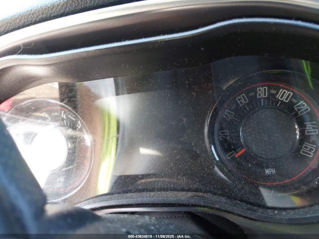 Dodge Challenger Sxt Image 10