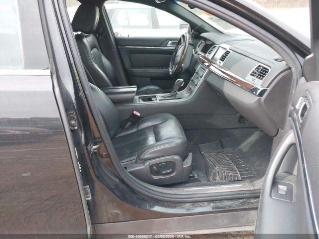 Lincoln MKS Ecoboost Image 8